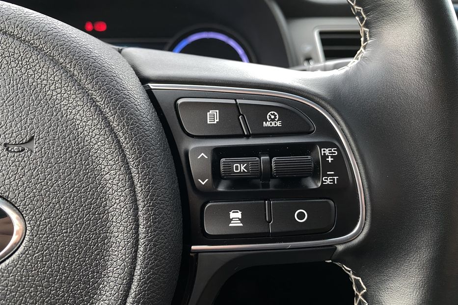 Продам Kia Niro 64kWhМакс.комплектаціяPrestige 2020 года в Львове