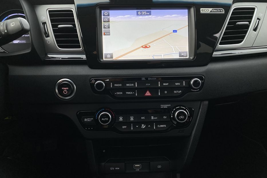 Продам Kia Niro 64kWhМакс.комплектаціяPrestige 2020 года в Львове