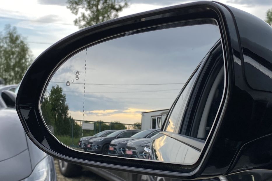 Продам Kia Niro 64kWhМакс.комплектаціяPrestige 2020 года в Львове