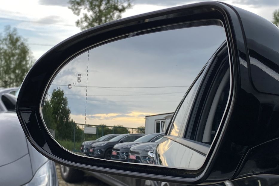 Продам Kia Niro 64kWhМакс.комплектаціяPrestige 2020 года в Львове