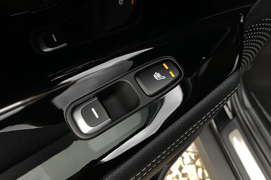 Продам Kia Niro 64kWhМакс.комплектаціяPrestige 2020 года в Львове