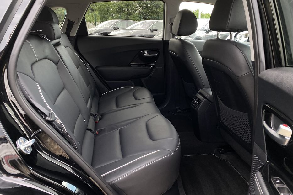 Продам Kia Niro 64kWhМакс.комплектаціяPrestige 2020 года в Львове