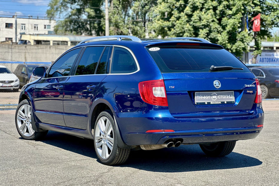 Продам Skoda Superb 2013 года в Киеве