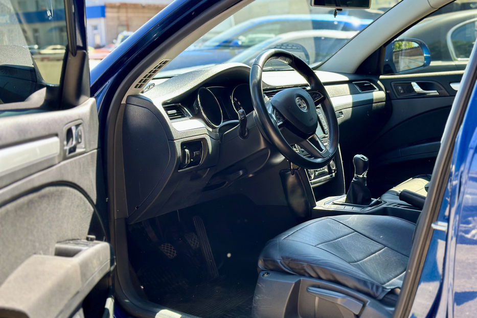 Продам Skoda Superb 2013 года в Киеве