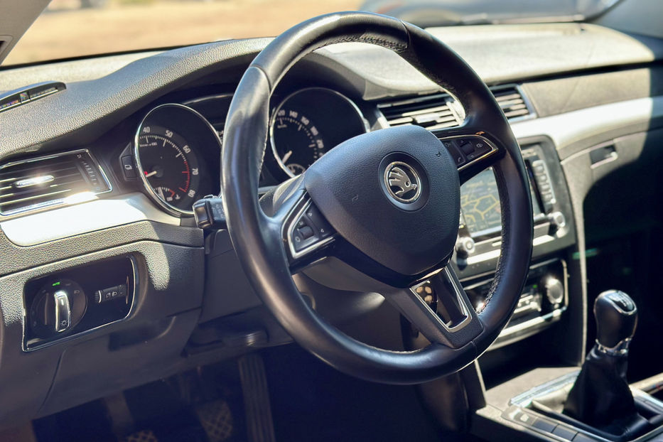 Продам Skoda Superb 2013 года в Киеве