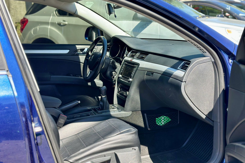 Продам Skoda Superb 2013 года в Киеве