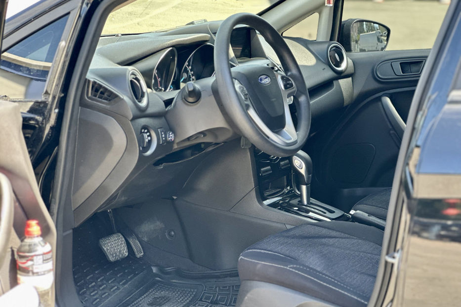 Продам Ford Fiesta 2018 года в Киеве