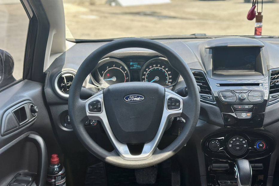 Продам Ford Fiesta 2018 года в Киеве