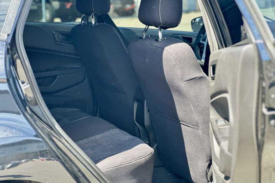 Продам Ford Fiesta 2018 года в Киеве