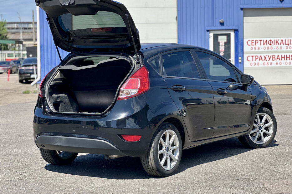 Продам Ford Fiesta 2018 года в Киеве