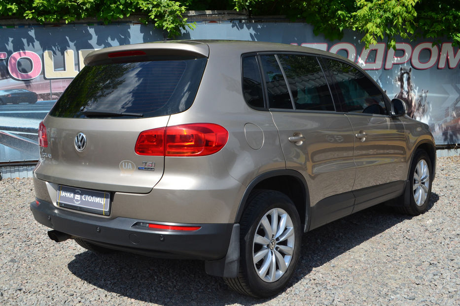 Продам Volkswagen Tiguan 2011 года в Киеве