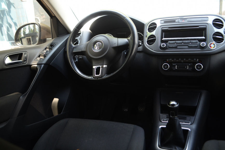 Продам Volkswagen Tiguan 2011 года в Киеве