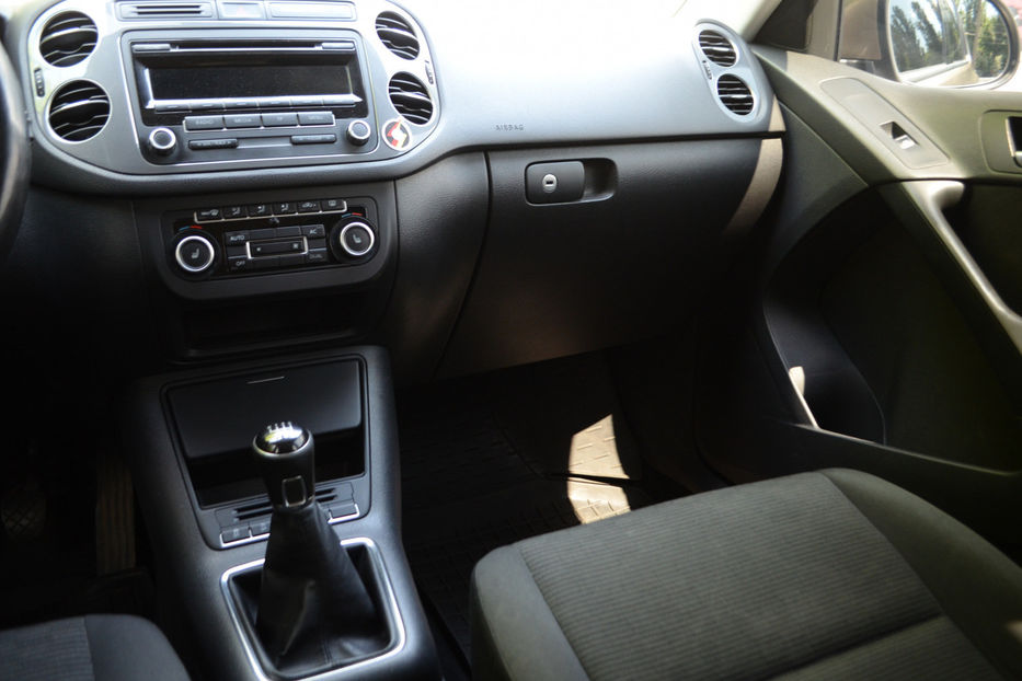 Продам Volkswagen Tiguan 2011 года в Киеве