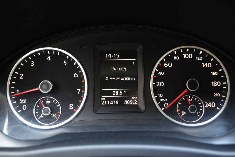 Продам Volkswagen Tiguan 2011 года в Киеве