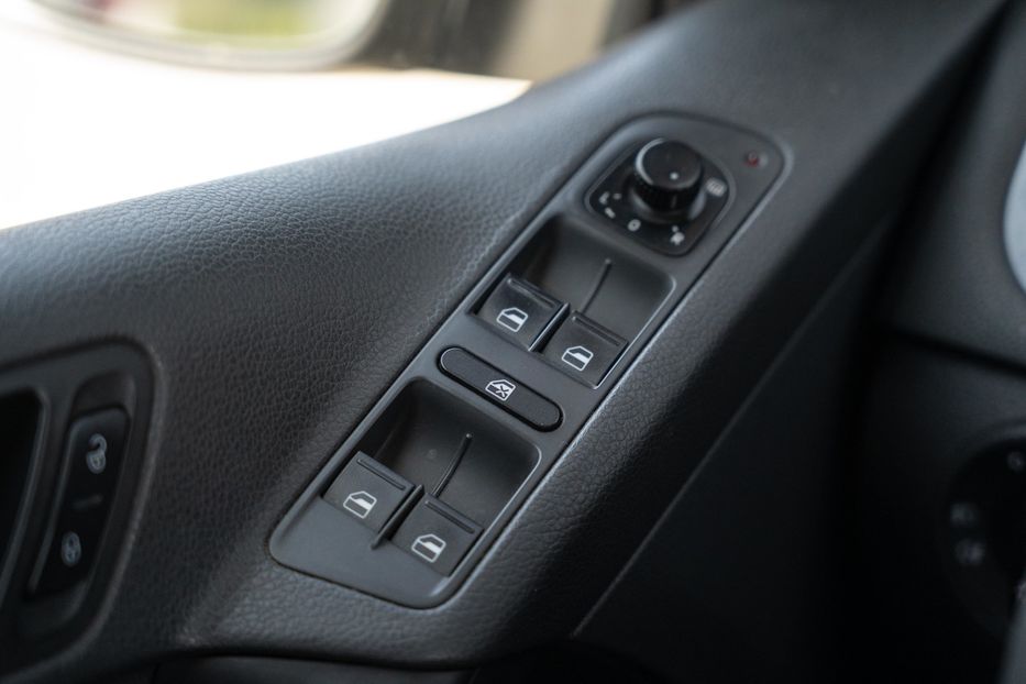 Продам Volkswagen Tiguan 2011 года в Черновцах