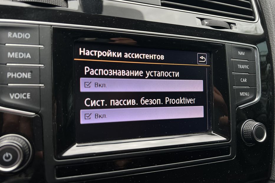 Продам Volkswagen Golf VII (KOMIS) 2014 года в г. Умань, Черкасская область