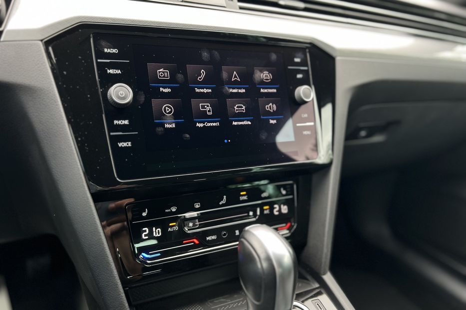 Продам Volkswagen Passat B8 WEBASTO  2021 года в г. Умань, Черкасская область