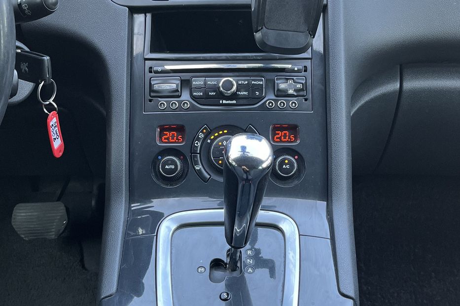 Продам Peugeot 5008 2014 года в Николаеве