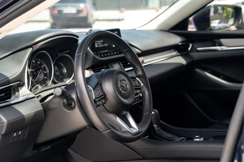 Продам Mazda 6 Touring SKYACTIV-G 2019 года в Черновцах