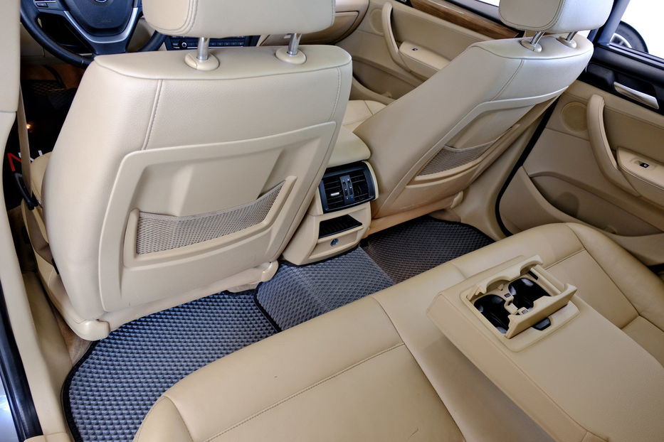 Продам BMW X3 2012 года в Одессе