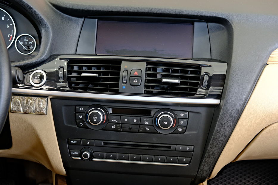 Продам BMW X3 2012 года в Одессе
