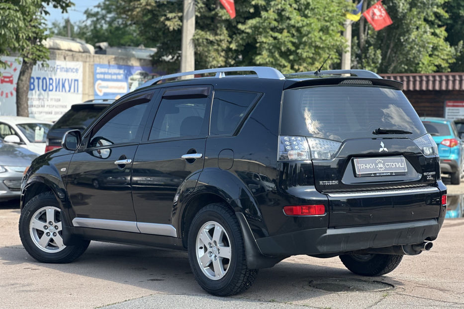 Продам Mitsubishi Outlander XL 2008 года в Киеве