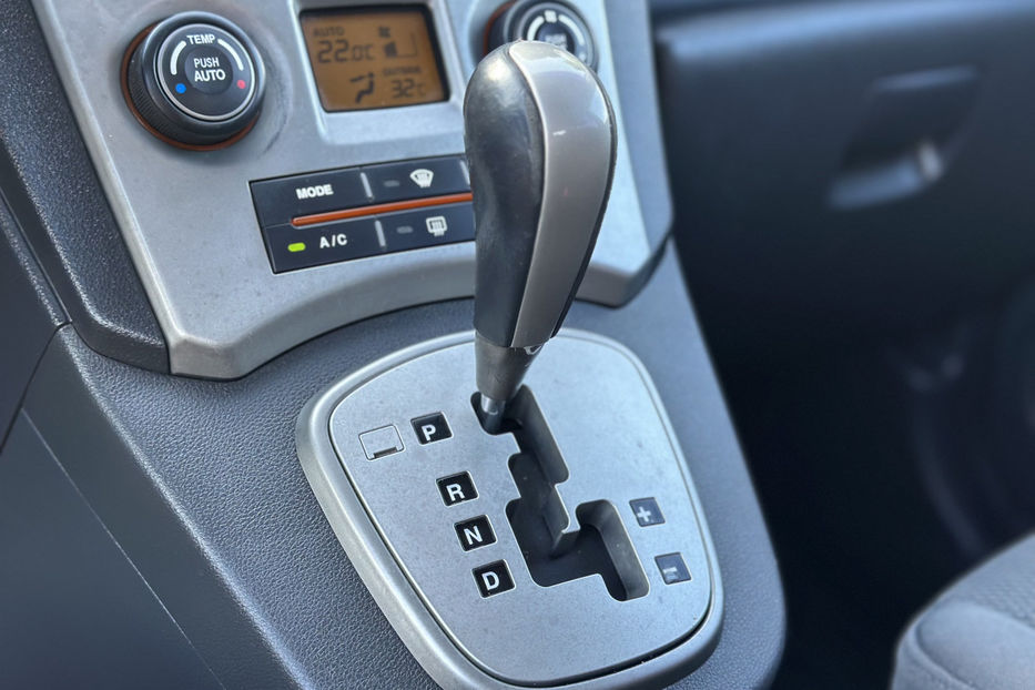 Продам Kia Carens 2008 года в Киеве