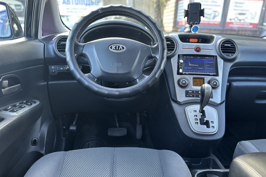 Продам Kia Carens 2008 года в Киеве