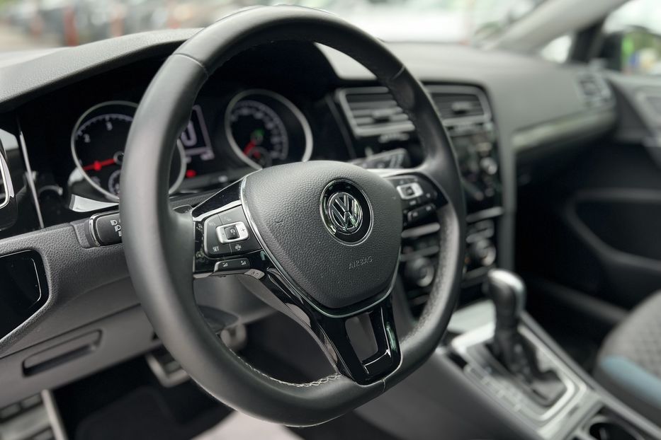 Продам Volkswagen Golf IV 2.0TDI 2019 года в г. Умань, Черкасская область
