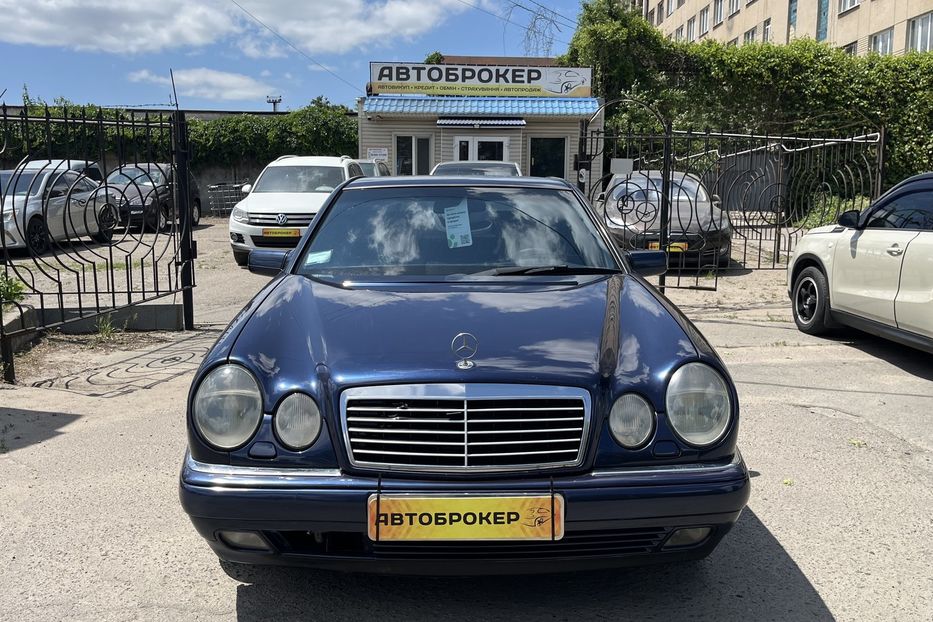 Продам Mercedes-Benz E-Class 320 1997 года в Николаеве