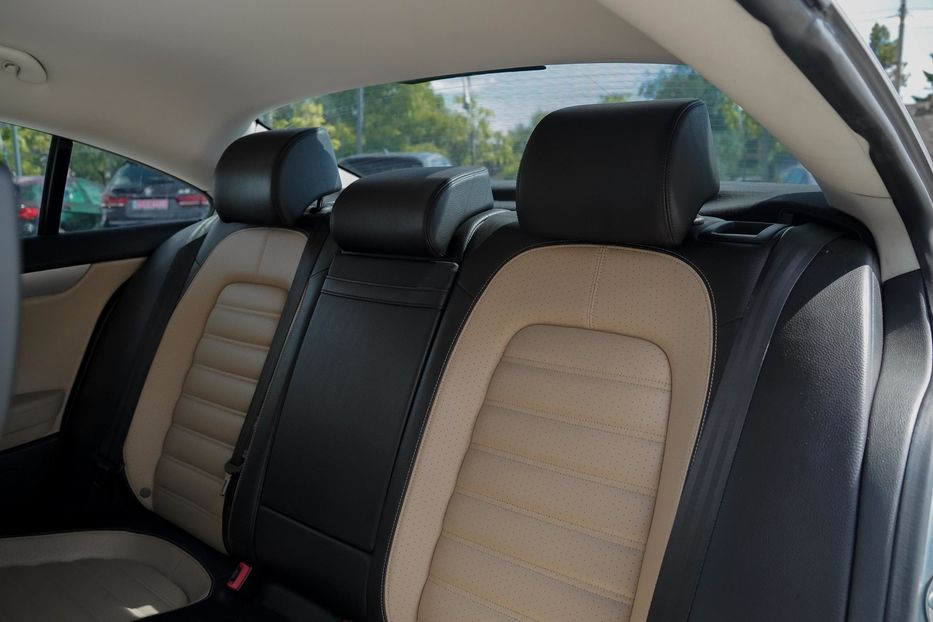 Продам Volkswagen Passat CC Sport 2013 года в Черновцах