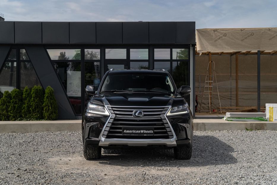 Продам Lexus LX 450 d 2017 года в Черновцах