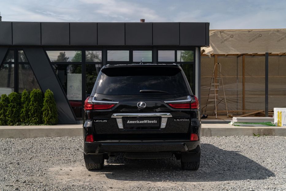 Продам Lexus LX 450 d 2017 года в Черновцах