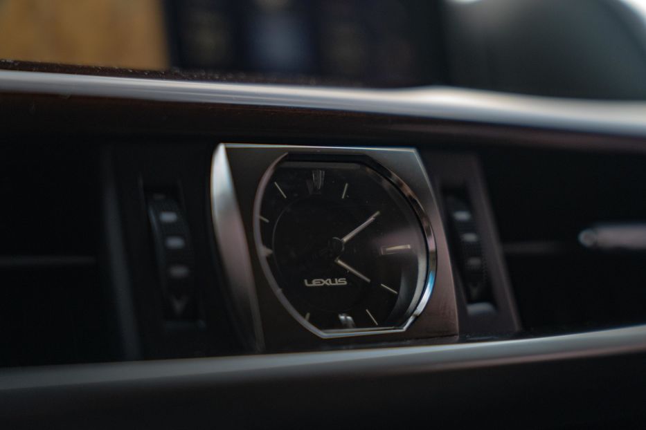 Продам Lexus LX 450 d 2017 года в Черновцах