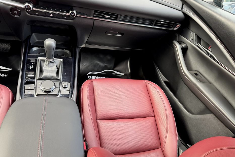 Продам Mazda CX-3 0 Preferred  2024 года в Киеве