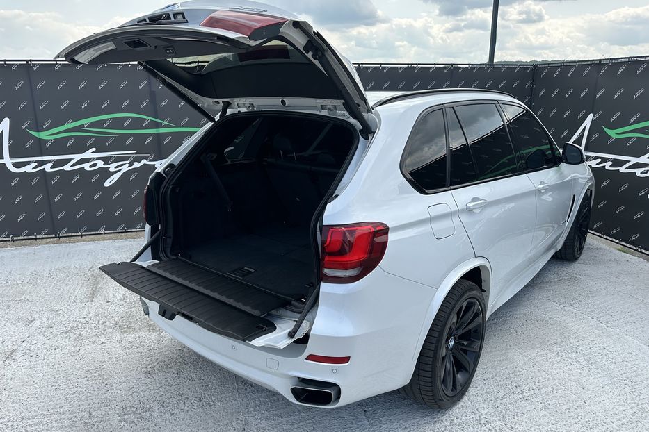 Продам BMW X5 Xdrive 35i M paket 2015 года в Киеве