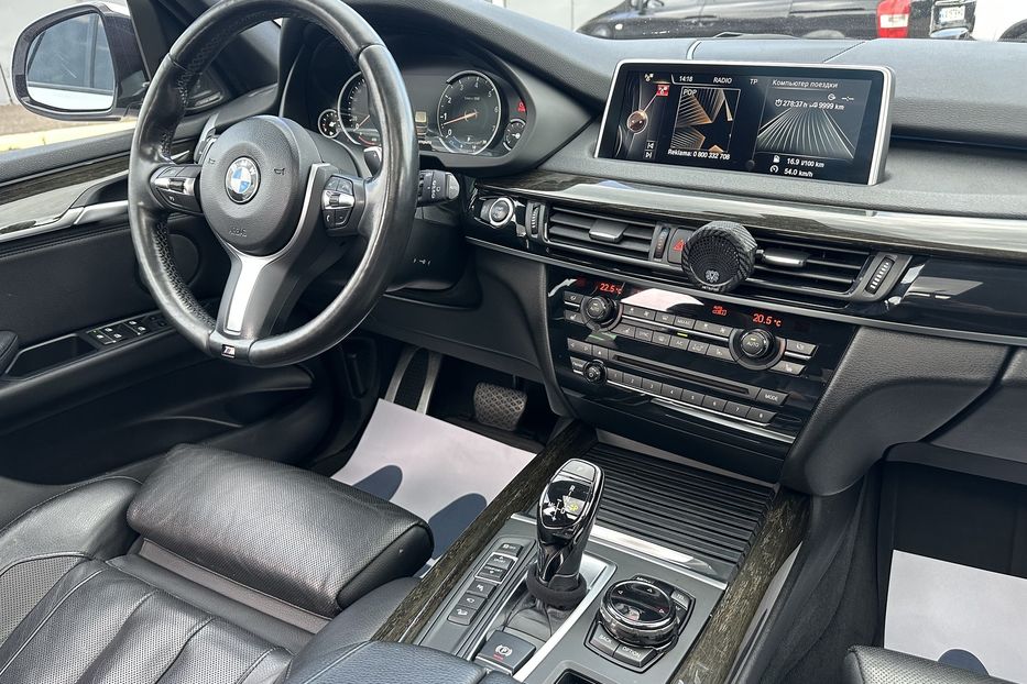 Продам BMW X5 Xdrive 35i M paket 2015 года в Киеве