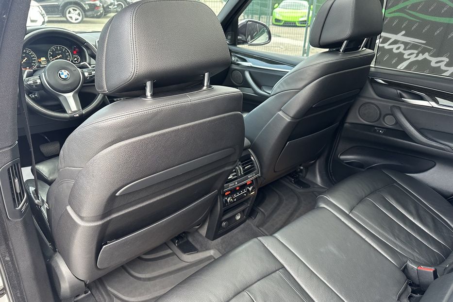 Продам BMW X5 Xdrive 35i M paket 2015 года в Киеве
