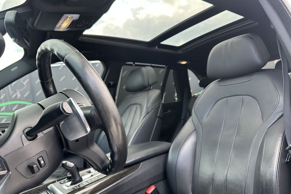 Продам BMW X5 Xdrive 35i M paket 2015 года в Киеве