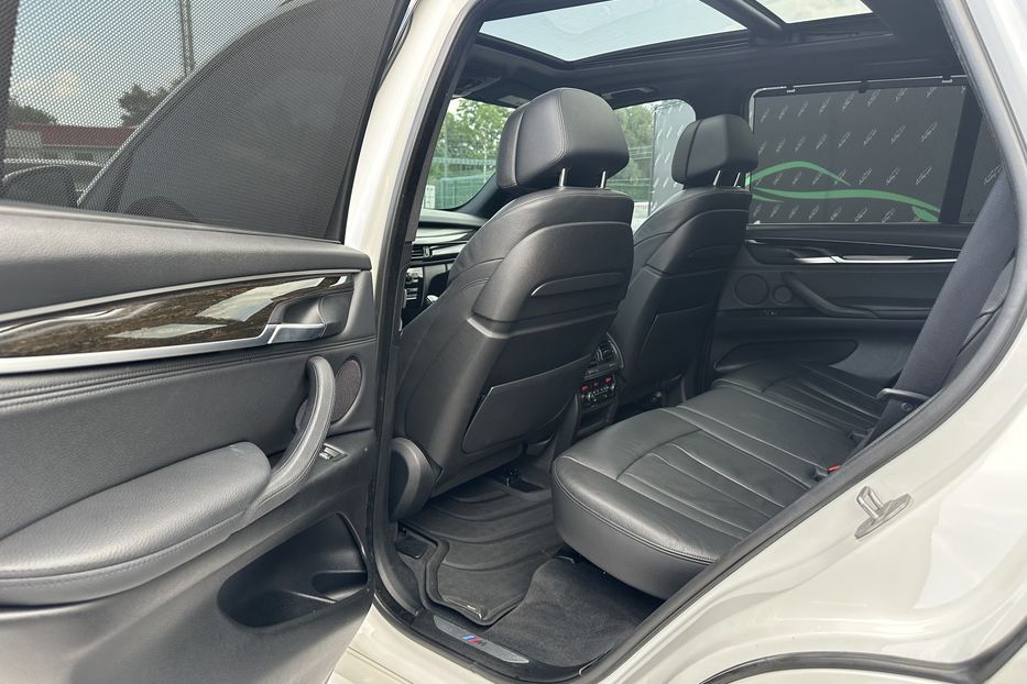 Продам BMW X5 Xdrive 35i M paket 2015 года в Киеве