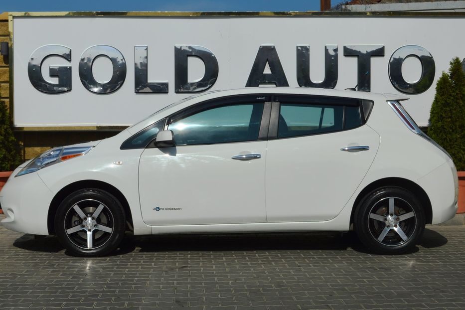 Продам Nissan Leaf 2015 года в Одессе