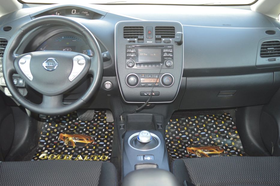 Продам Nissan Leaf 2015 года в Одессе