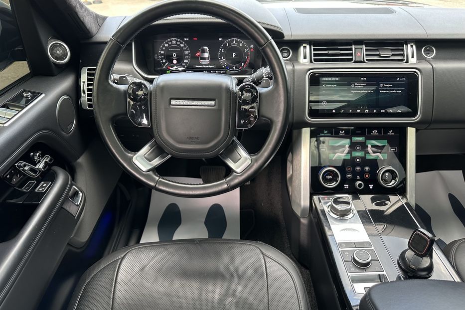 Продам Land Rover Range Rover Vogue HSE 2018 года в Киеве