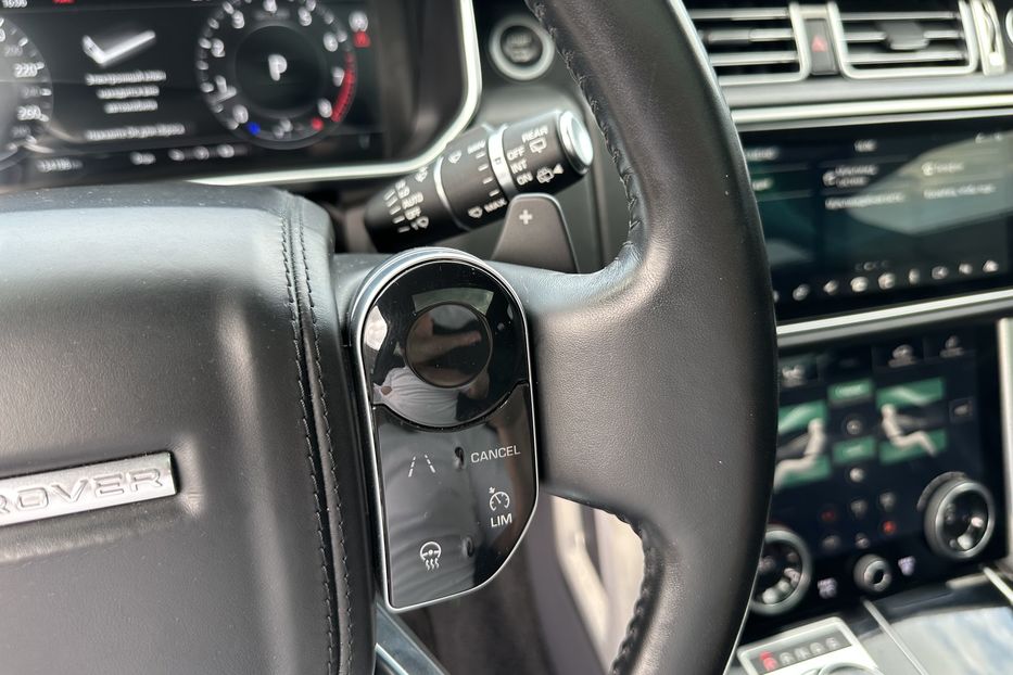Продам Land Rover Range Rover Vogue HSE 2018 года в Киеве