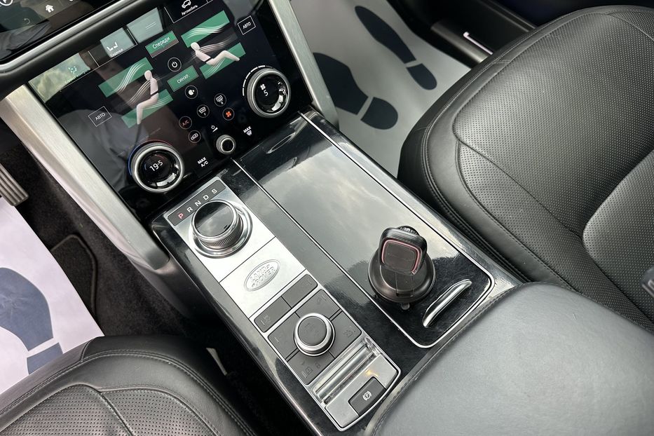 Продам Land Rover Range Rover Vogue HSE 2018 года в Киеве