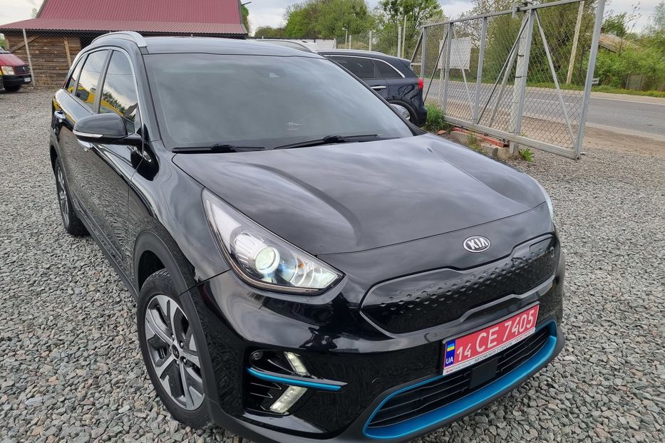 Продам Kia Niro 64кВт 2020 года в Львове