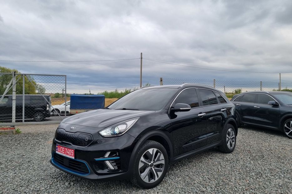 Продам Kia Niro 64кВт 2020 года в Львове