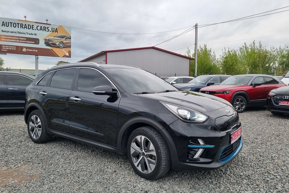Продам Kia Niro 64кВт 2020 года в Львове