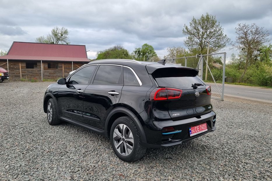 Продам Kia Niro 64кВт 2020 года в Львове