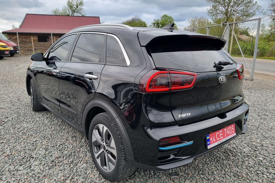Продам Kia Niro 64кВт 2020 года в Львове